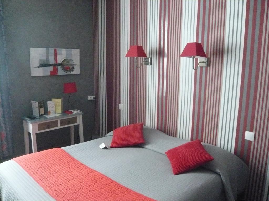 Hotel - Restaurant Saint Jacques بلْوا المظهر الخارجي الصورة