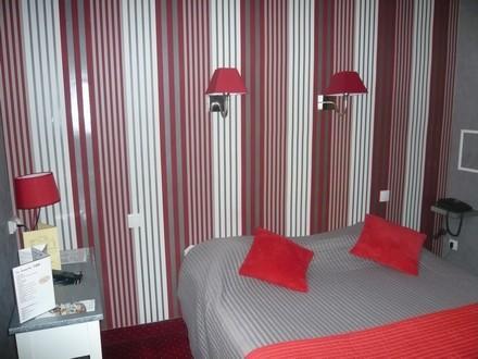 Hotel - Restaurant Saint Jacques بلْوا المظهر الخارجي الصورة