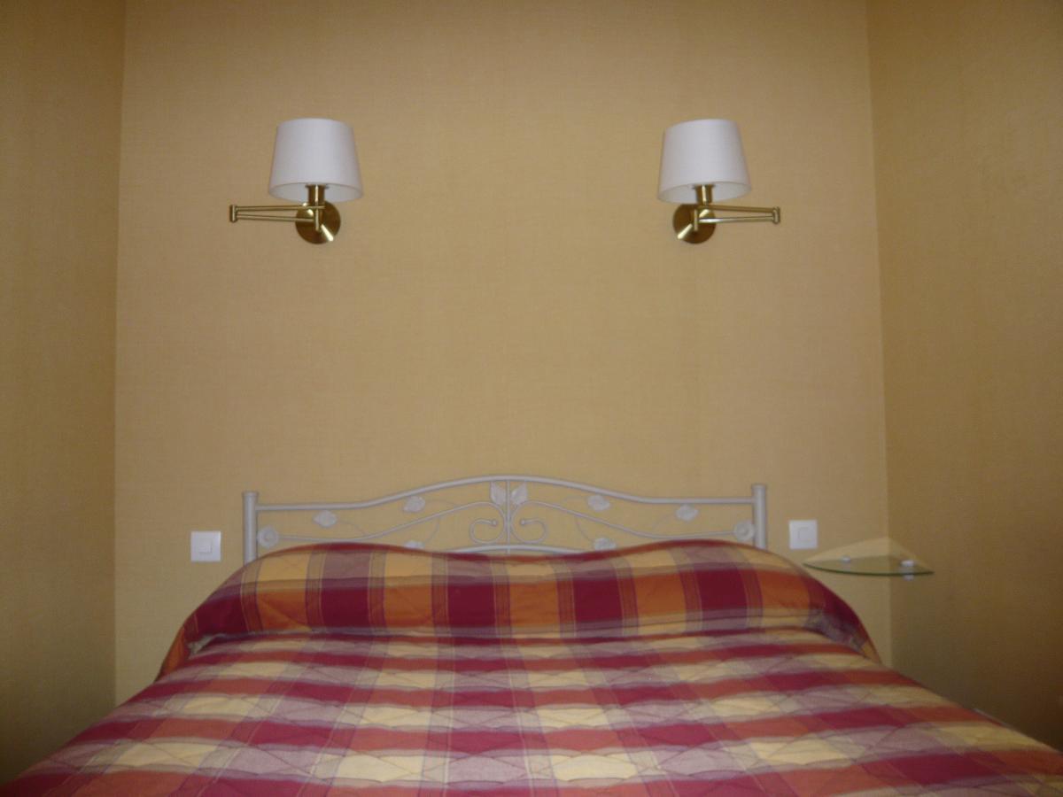 Hotel - Restaurant Saint Jacques بلْوا المظهر الخارجي الصورة