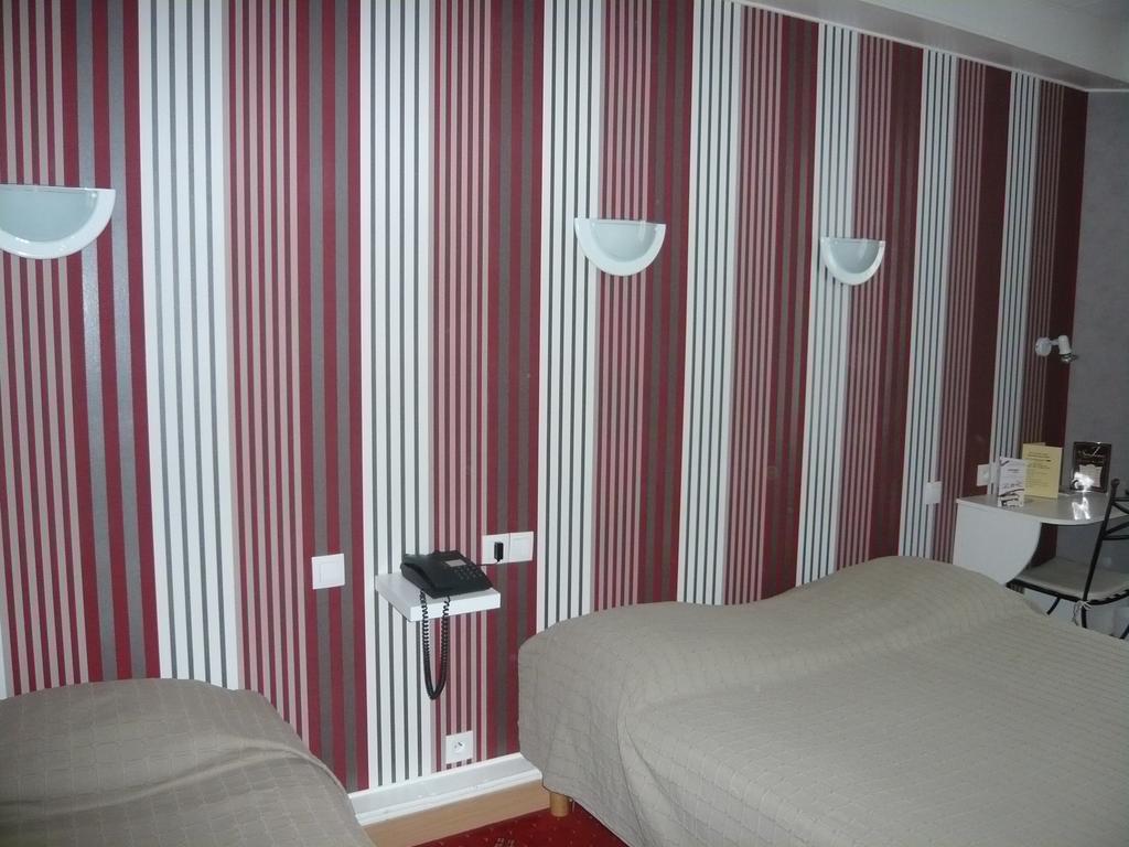 Hotel - Restaurant Saint Jacques بلْوا المظهر الخارجي الصورة