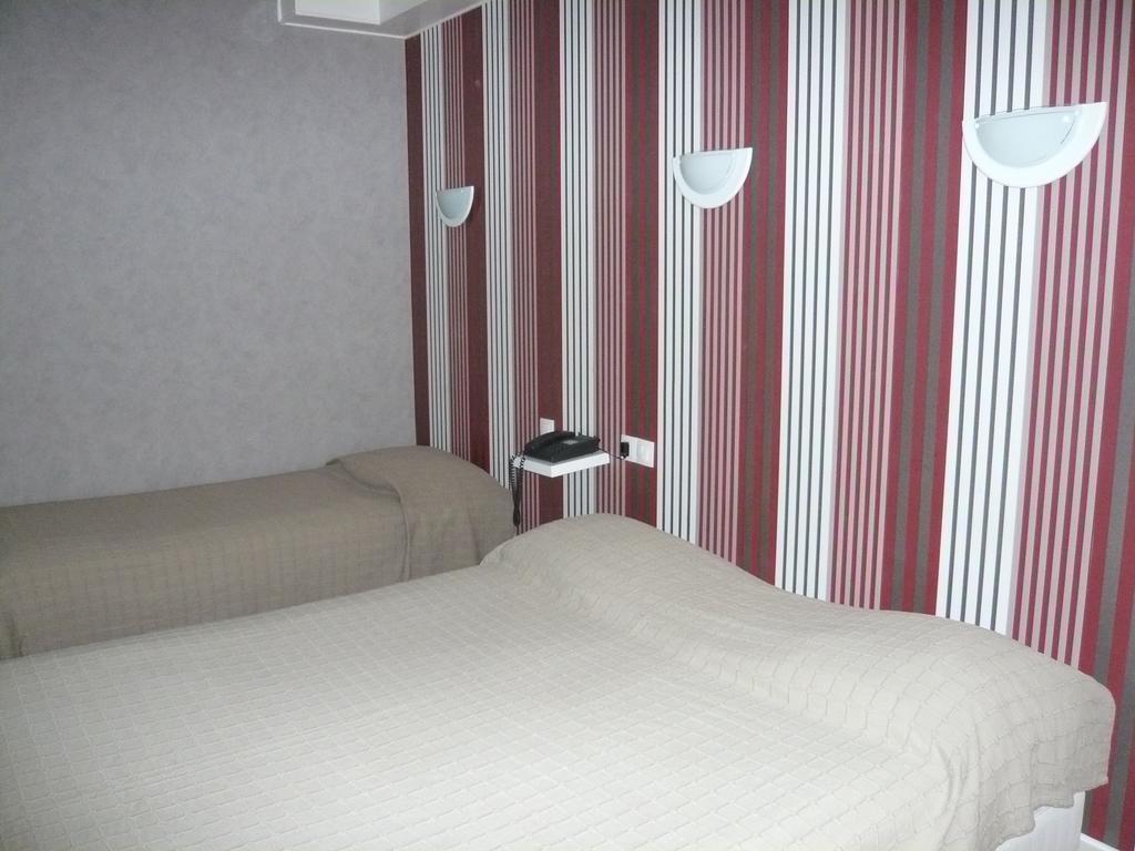 Hotel - Restaurant Saint Jacques بلْوا المظهر الخارجي الصورة